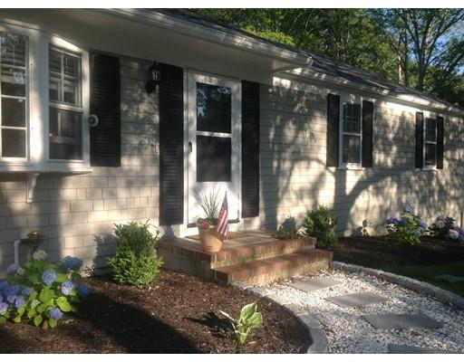 70 Thoreau Dr, Barnstable, MA 02632 photo 2