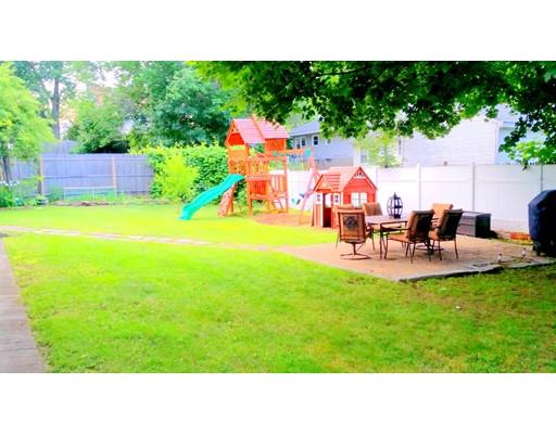 237 Draper St, Springfield, MA 01108 photo 3