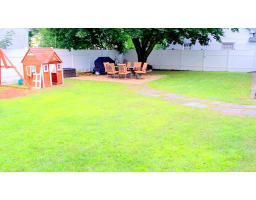 237 Draper St, Springfield, MA 01108 photo 2