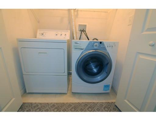 41 Locust Ave, Worcester, MA 01604 photo 10
