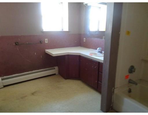 411 High St, Webster, MA 01570 photo 8