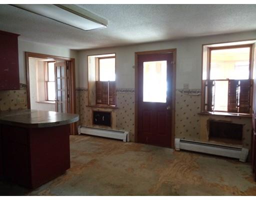 411 High St, Webster, MA 01570 photo 5