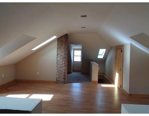 411 High St, Webster, MA 01570 photo 9