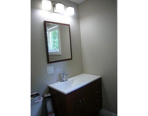 11 Cavanaugh Rd, Framingham, MA 01701 photo 9