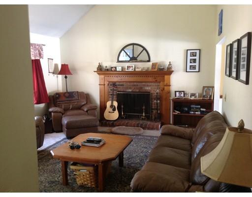 47 Sharon, Barnstable, MA 02655 photo 3