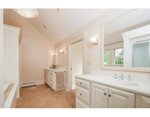 682 Main St, Hingham, MA 02043 photo 9