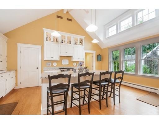 682 Main St, Hingham, MA 02043 photo 1