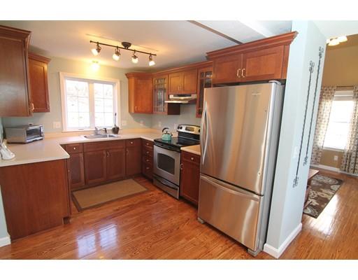 3 Quaker Rd, Worcester, MA 01602 photo 4