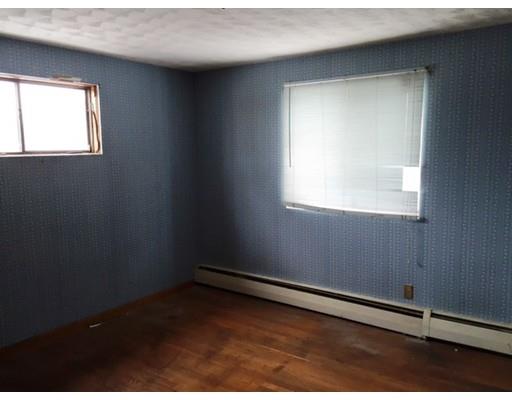 42 Dillon St, Worcester, MA 01604 photo 6