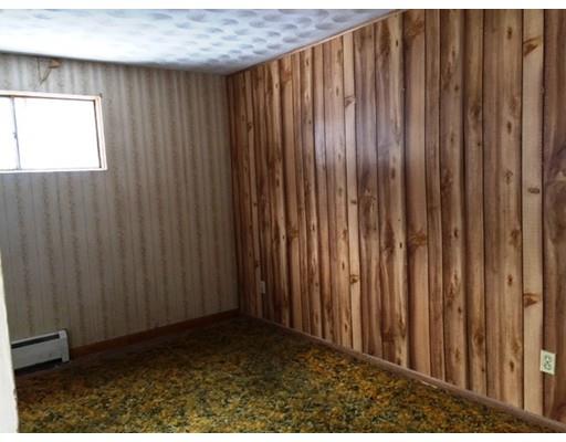 42 Dillon St, Worcester, MA 01604 photo 4