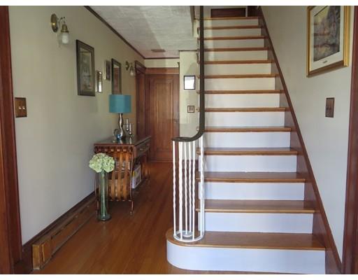 34 Maple St, Stoneham, MA 02180 photo 18