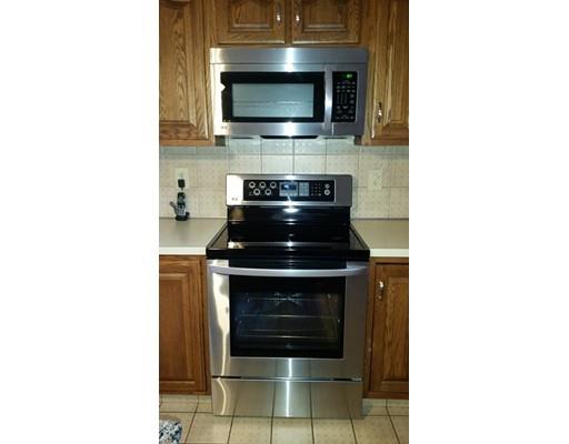34 Maple St, Stoneham, MA 02180 photo 5