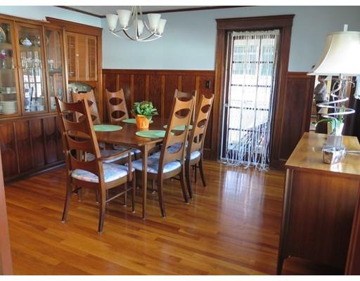 34 Maple St, Stoneham, MA 02180 photo 9