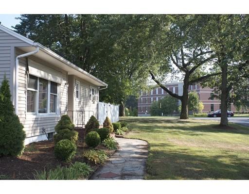 7 Bellamy Rd, Springfield, MA 01119 photo 2