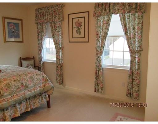 24 Walden Dr, Walpole, MA 02081 photo 17