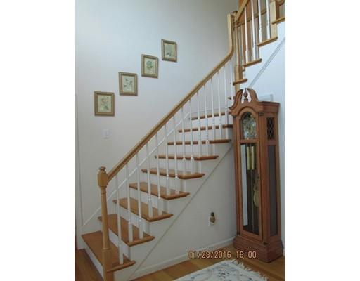 24 Walden Dr, Walpole, MA 02081 photo 13