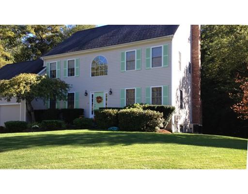 24 Walden Dr, Walpole, MA 02081 photo 2