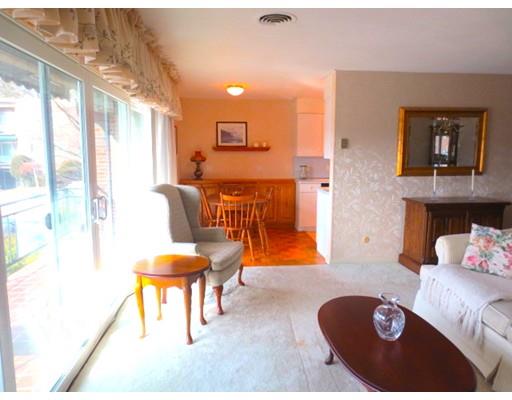 1206 Greendale Ave #215, Needham, MA 02492 photo 3