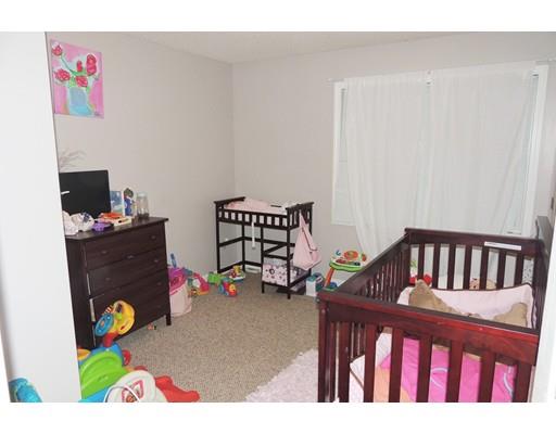 507 Boston Rd, Springfield, MA 01109 photo 9