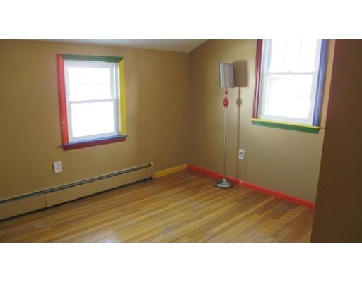 12 Caleb St, Lowell, MA 01851 photo 10