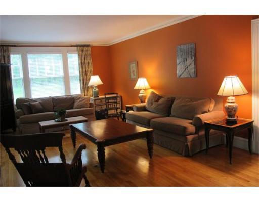 3 Wheeler Ave, Worcester, MA 01609 photo 5