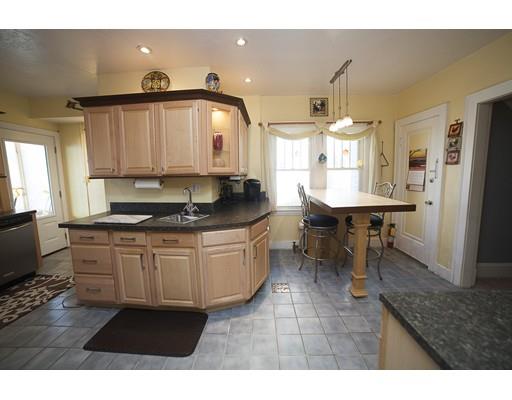 40 Harkness Ave, Springfield, MA 01118 photo 13