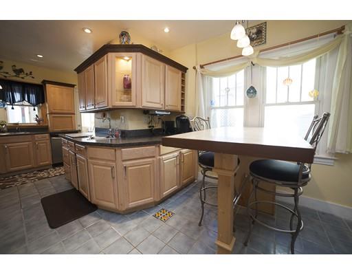 40 Harkness Ave, Springfield, MA 01118 photo 14