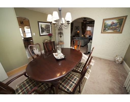 40 Harkness Ave, Springfield, MA 01118 photo 17