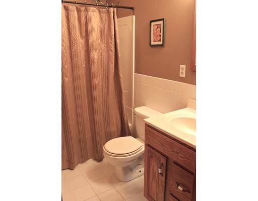 82 E Silver St, Westfield, MA 01085 photo 9