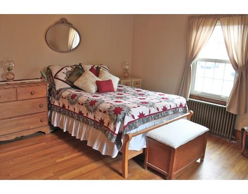 82 E Silver St, Westfield, MA 01085 photo 15