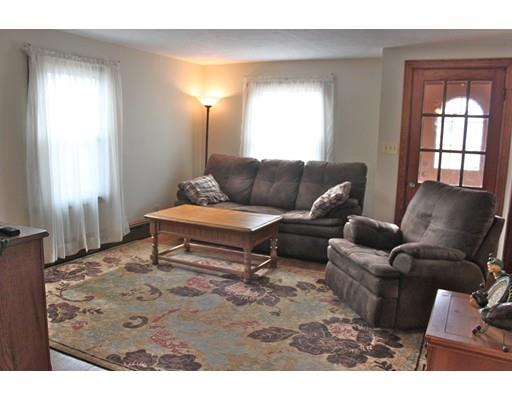 82 E Silver St, Westfield, MA 01085 photo 10
