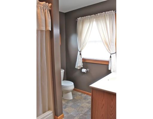 82 E Silver St, Westfield, MA 01085 photo 27