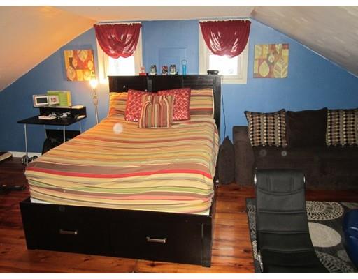 55 Montgomery St, Chicopee, MA 01020 photo 17