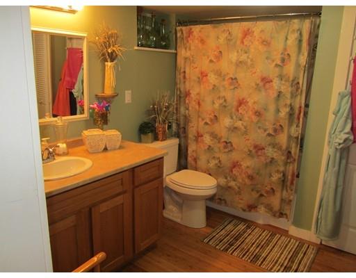 55 Montgomery St, Chicopee, MA 01020 photo 12