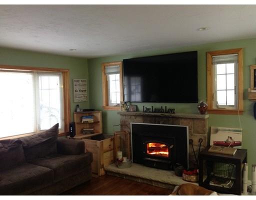 469 Elm St E, Raynham, MA 02767 photo 5