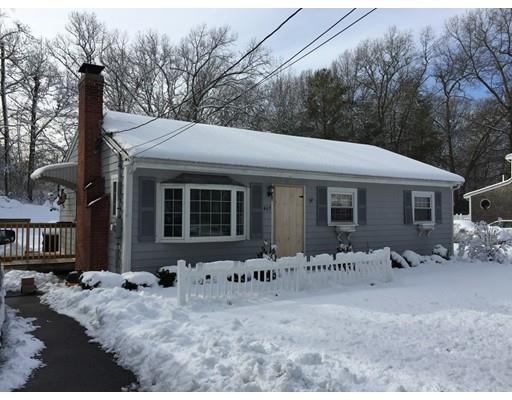 469 Elm St E, Raynham, MA 02767 photo 2