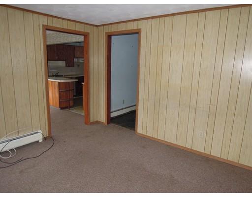 50 Sunridge Dr, Springfield, MA 01118 photo 9