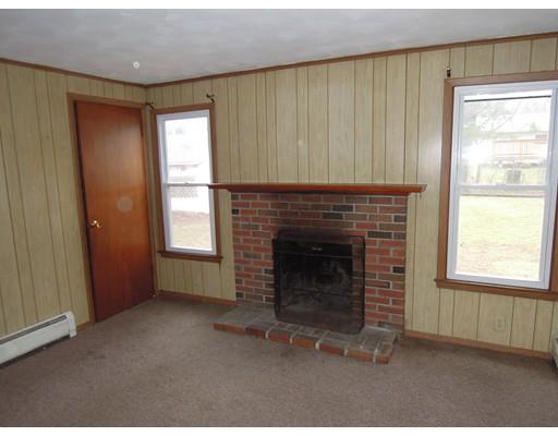 50 Sunridge Dr, Springfield, MA 01118 photo 8