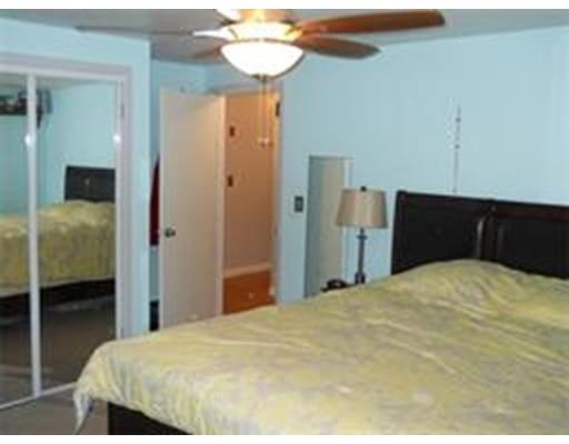 104 Francis St, Springfield, MA 01104 photo 8