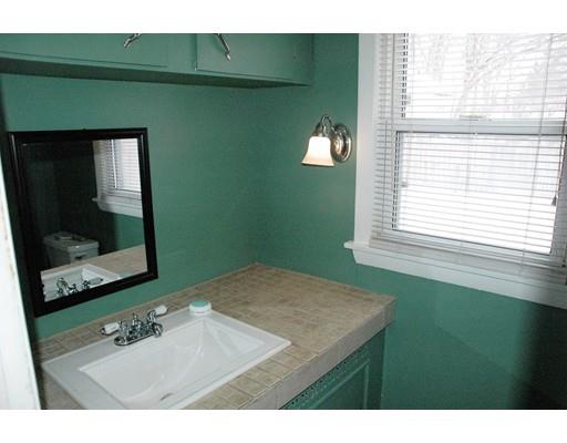 104 Francis St, Springfield, MA 01104 photo 17