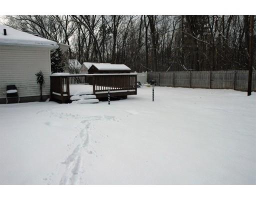 104 Francis St, Springfield, MA 01104 photo 23