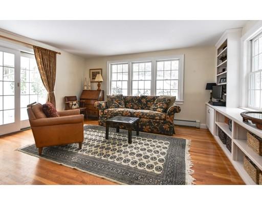 134 Walpole St, Dover, MA 02030 photo 6