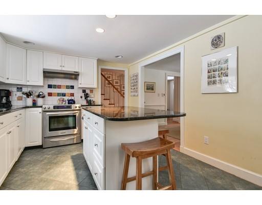 134 Walpole St, Dover, MA 02030 photo 12