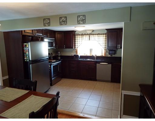 101 Colonel Hunt Dr, Abington, MA 02351 photo 4