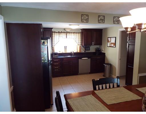 101 Colonel Hunt Dr, Abington, MA 02351 photo 5