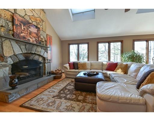 1 Puddingstone Ln, Mendon, MA 01756 photo 8