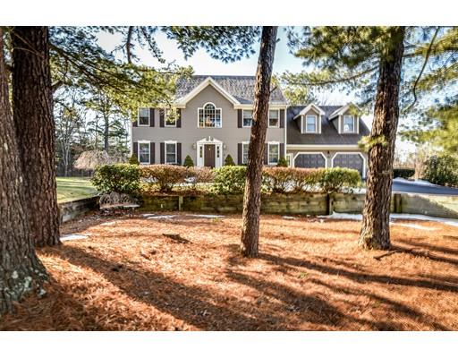 1 Puddingstone Ln, Mendon, MA 01756 photo 1