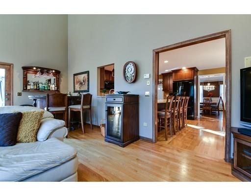 1 Puddingstone Ln, Mendon, MA 01756 photo 12