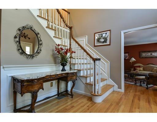 1 Puddingstone Ln, Mendon, MA 01756 photo 2