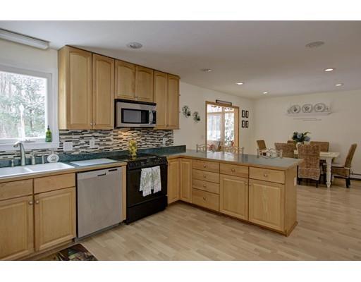 32 Trilliam Run, Sutton, MA 01590 photo 15